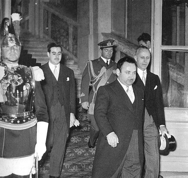 Teodoro B. Castro, in full diplomatic regalia, makes an entrance as Costa Rican ambassador to Rome.