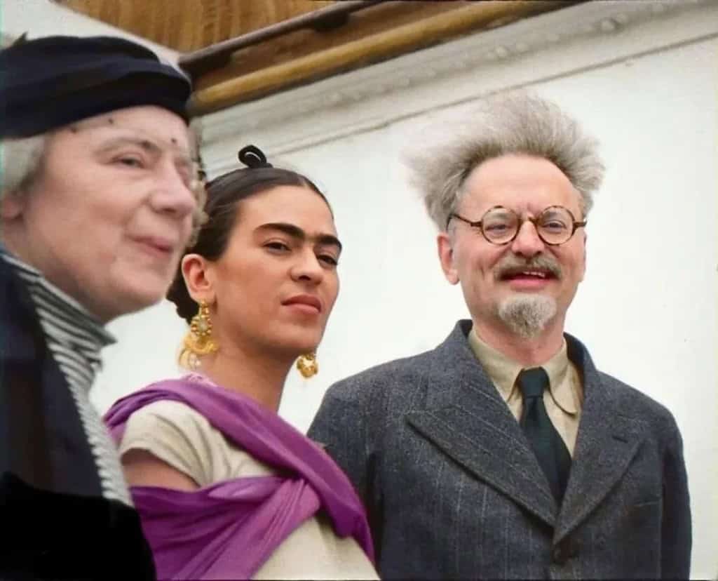 From left, Natalia Sedova, Frida Kahlo and Leon Trotsky at Frida’s house in Coyoacán.